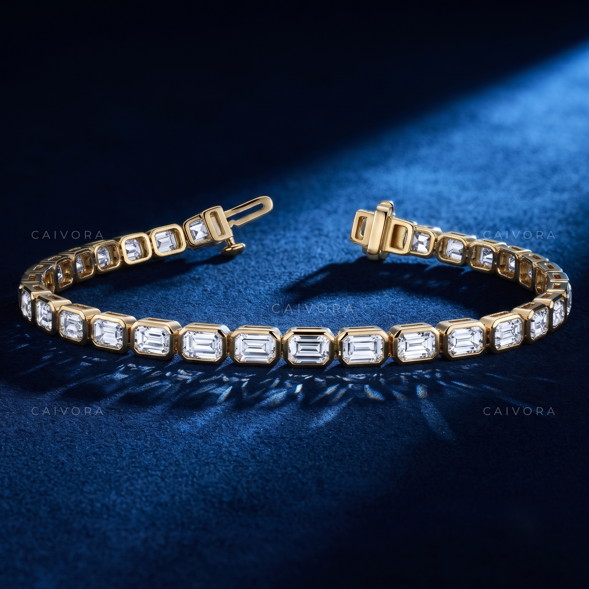 Sleek Emerald Bezel Tennis Bracelet
