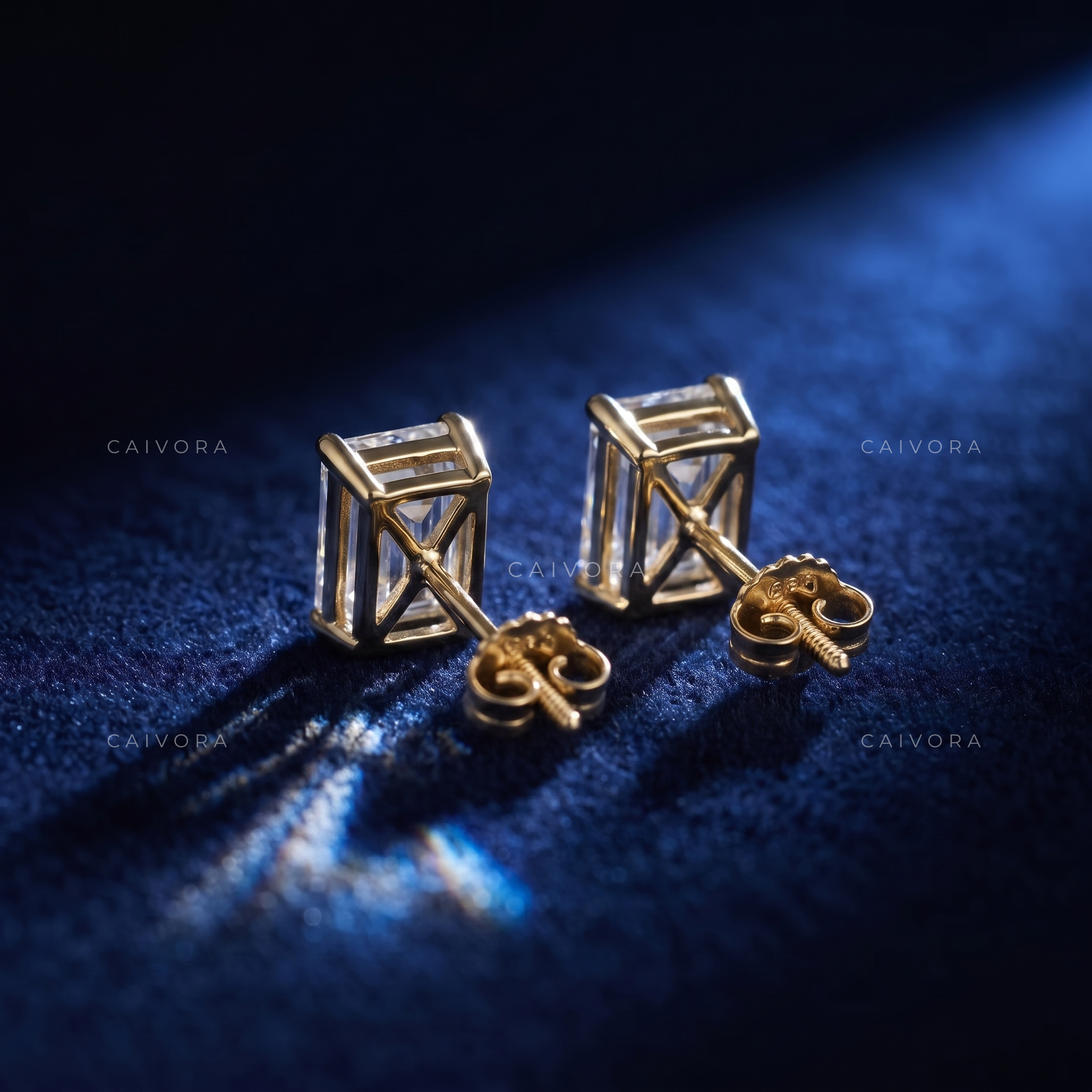 Geometric Silhouette Emerald-Cut Fine Studs