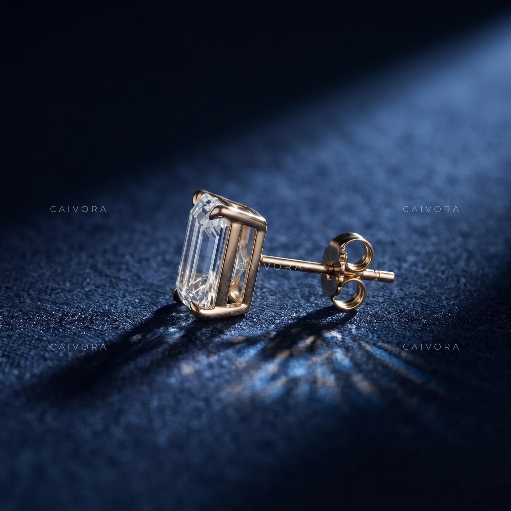 Geometric Silhouette Emerald-Cut Fine Studs