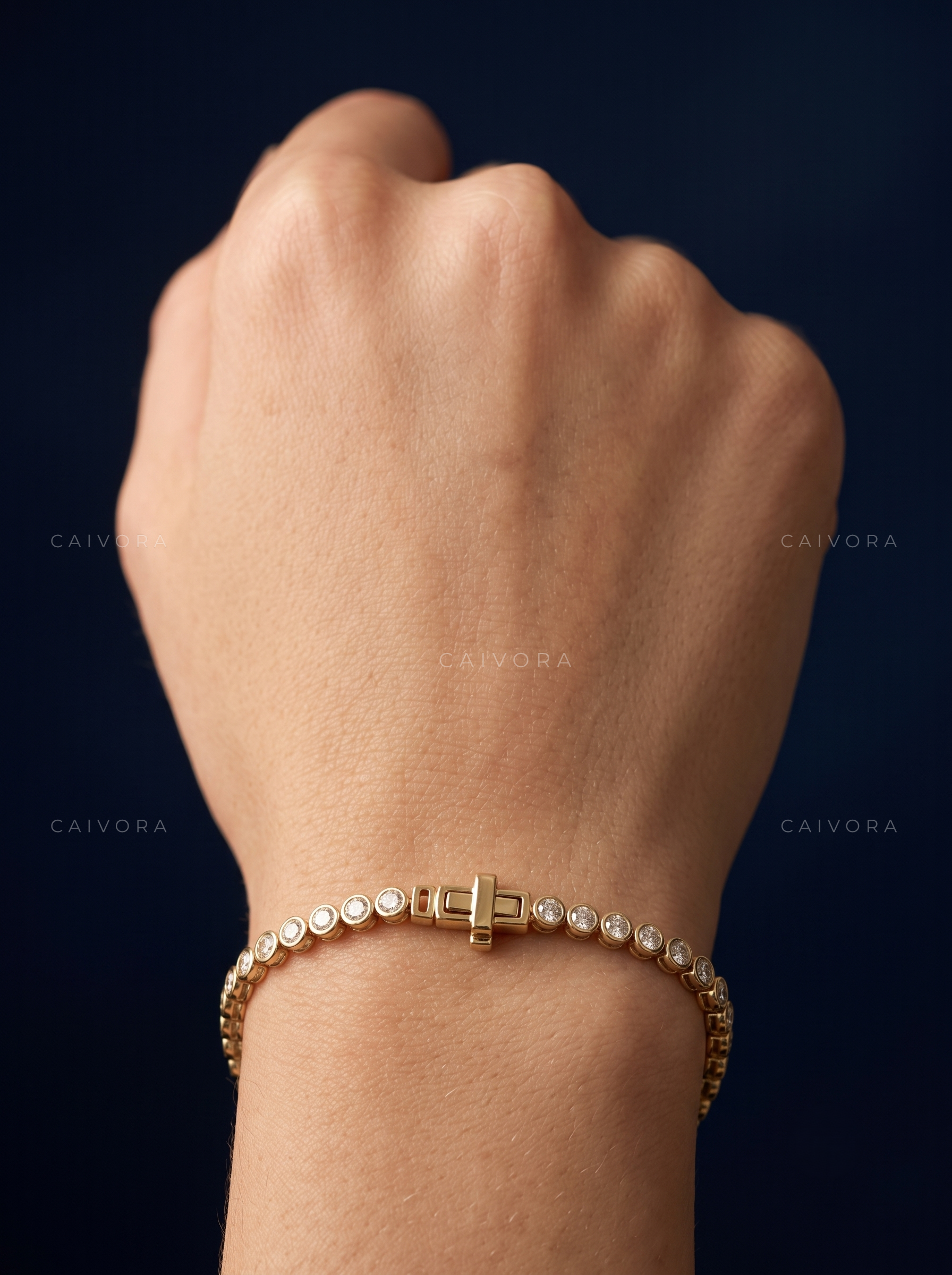 Modern Round Bezel Tennis Bracelet