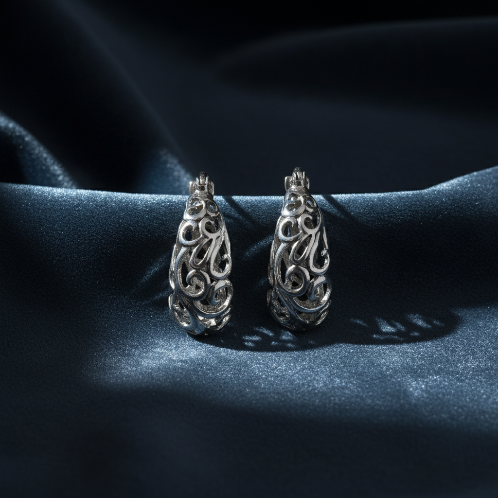 Inspiration White Gold Hoop Earrings