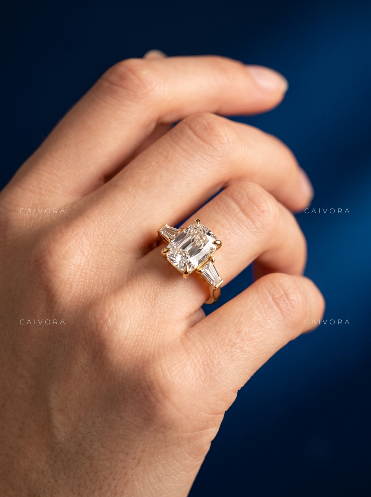 Icy Brilliance with a Crushed Ice Elongated Cushion Center
