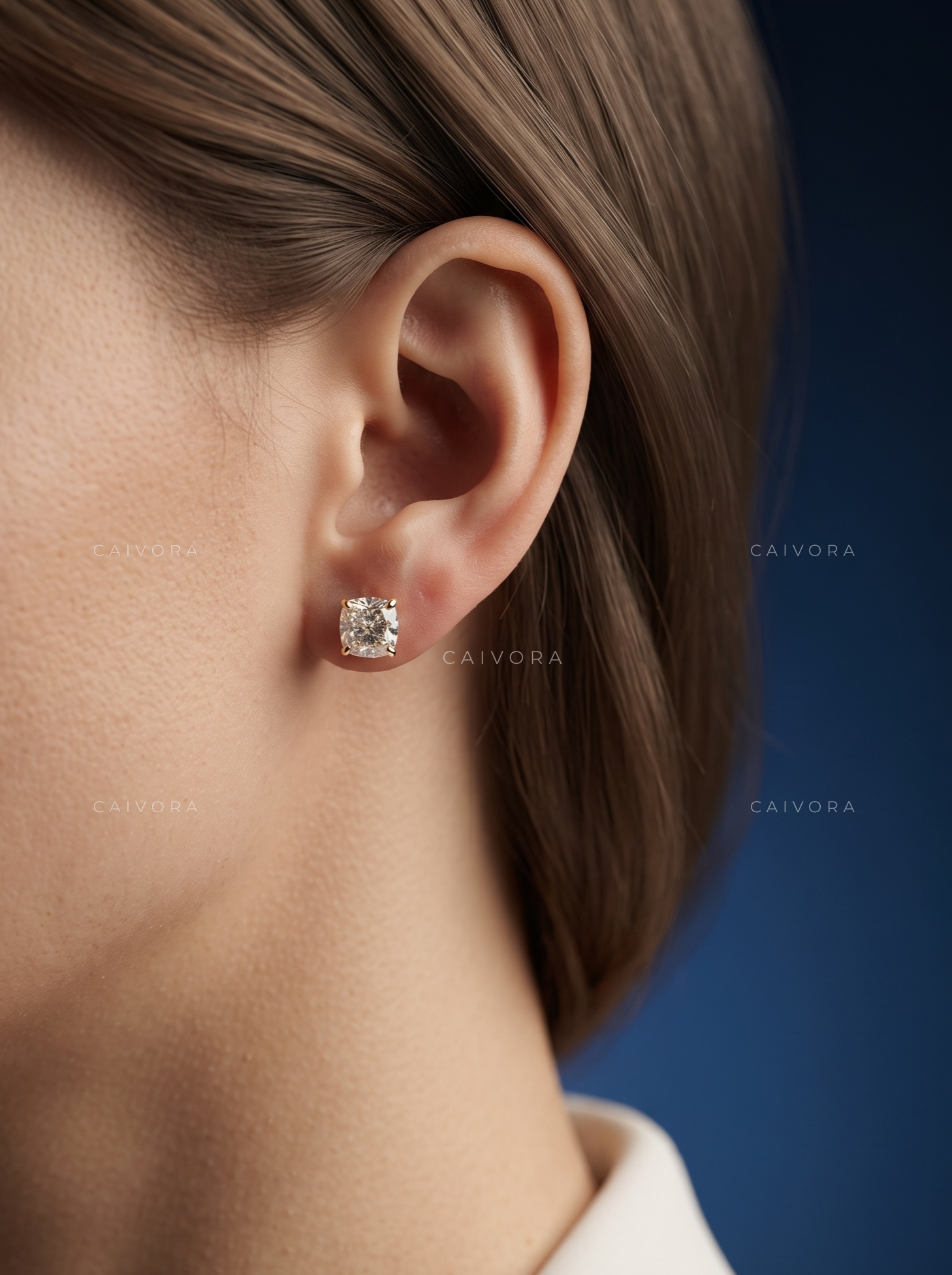 Velvet Square Cushion Brilliant Solitaire Studs