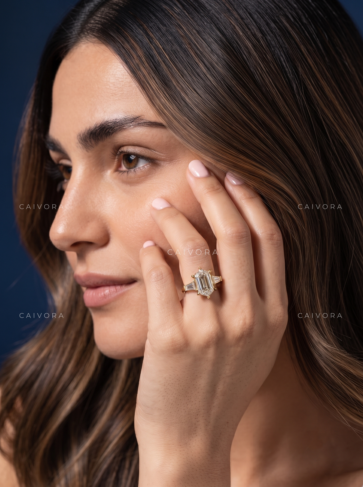 Sculptural Elegance with a Hexagonal Marquise Center