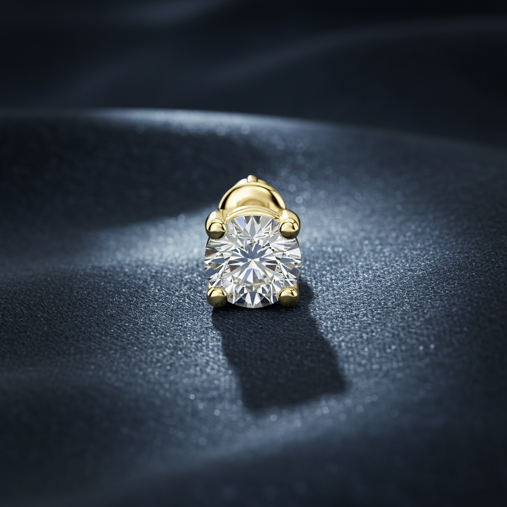 Timeless Gold Solo Diamond Earring