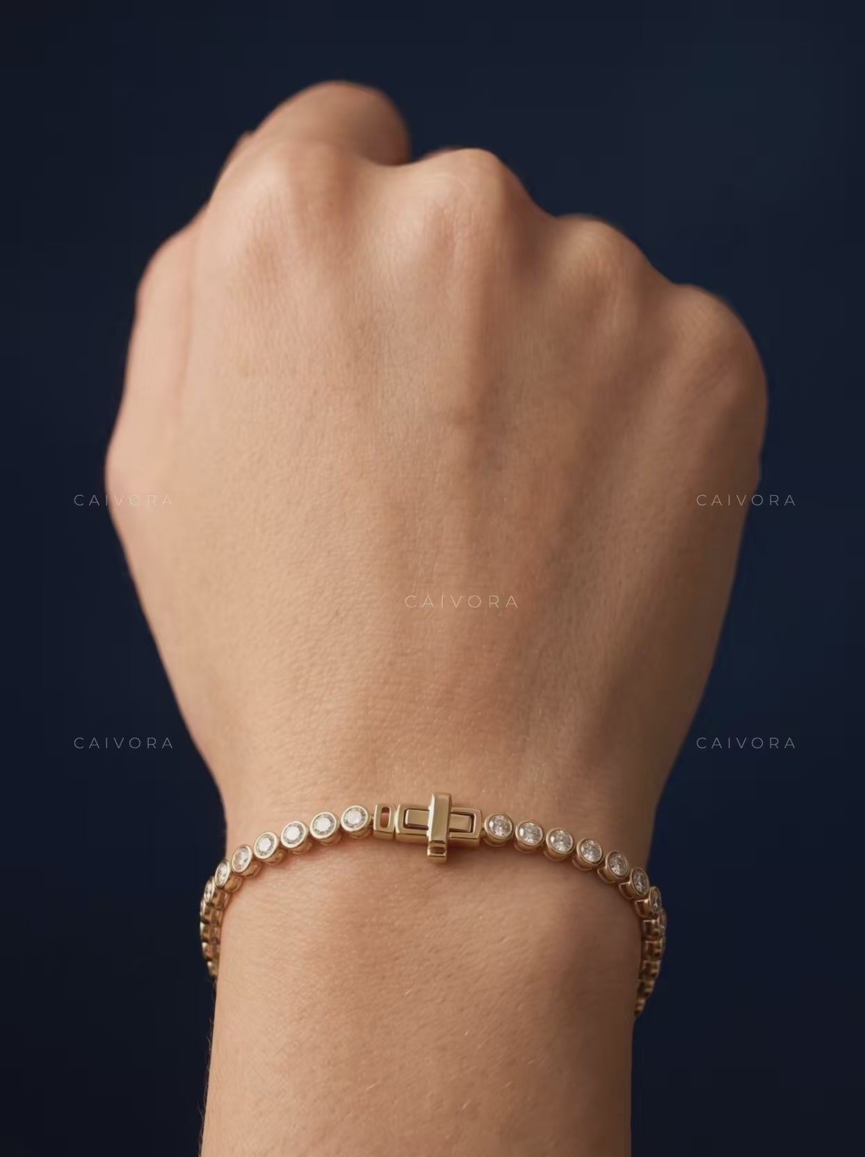 Modern Round Bezel Tennis Bracelet